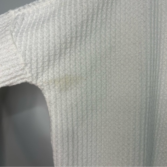 Urban Outfitters Out From Under White Button Down Off-the-Shoulder Sweater XS - Picture 3 of 8